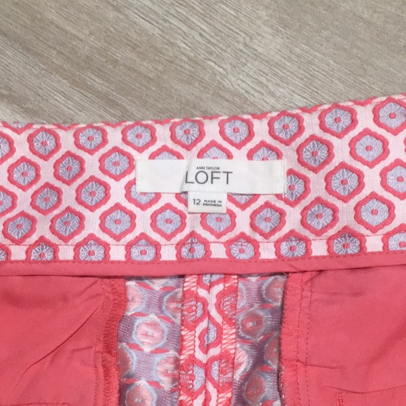 LOFT shorts - Picture 4 of 5